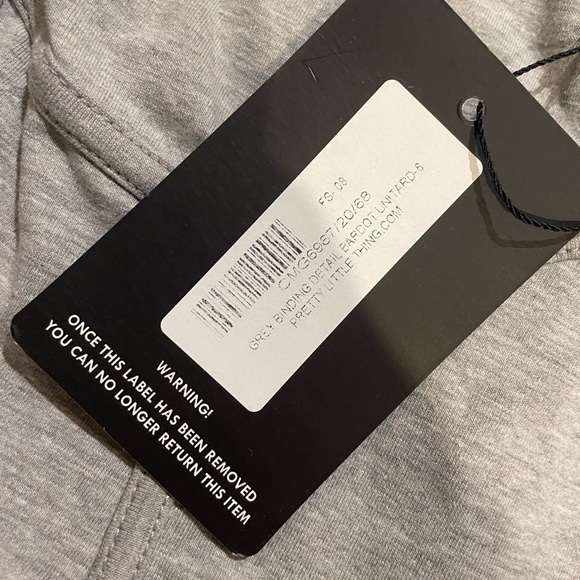 2 for 1 Pretty Little Thing Grey Unitards/Romper - Picture 11 of 15